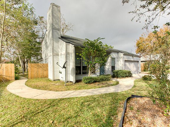 4th image of 3924 W Petite Dr
