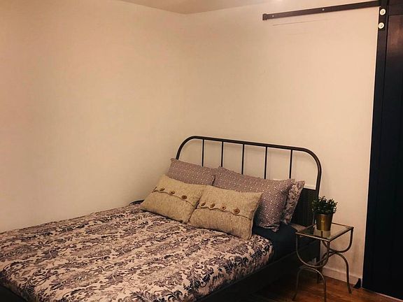 5th image of 55 Jewett Ave #1