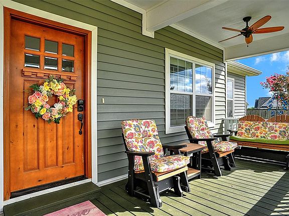 5th image of 161 Whispering Meadow Blvd