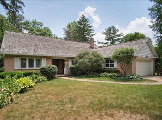 1107 Wellesley Rd, Madison, WI 53705