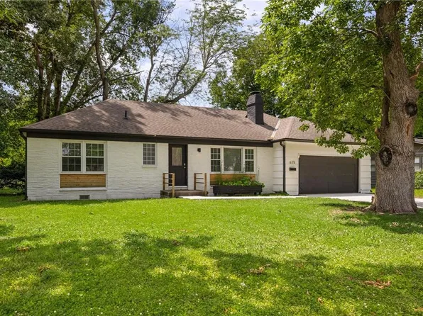 625 S Troost St, Olathe, KS 66061