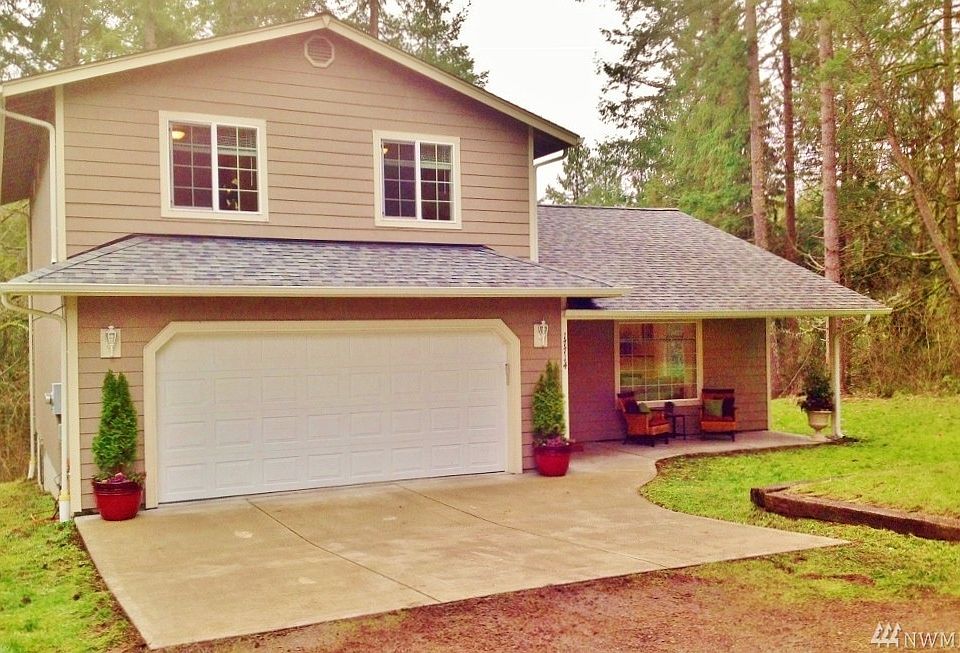 1st image of 17714 Clear Lake Blvd SE