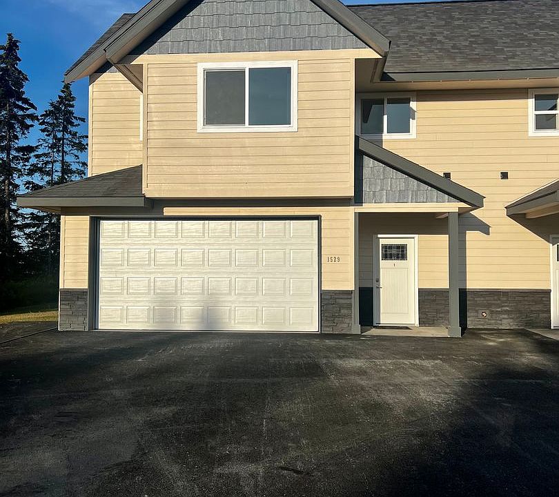 1st image of 1529 Pey Dr #2