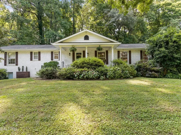 3600 Circle Lake Ln, Knoxville, TN 37920