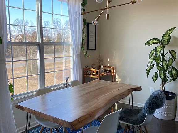 3rd image of 23305 Milltown Knoll Sq Unit 118