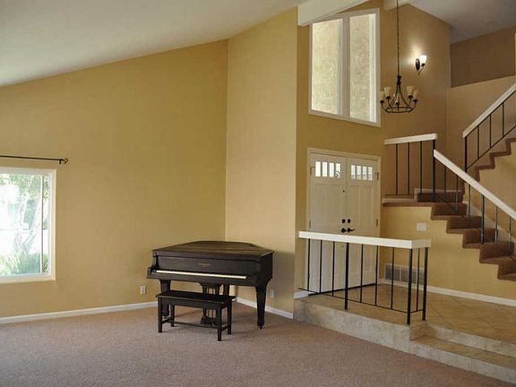 2nd image of 180 Odebolt Dr
