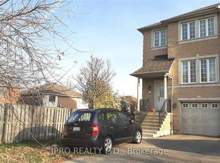 52 Andrika Ct, Mississauga, ON L4Z 4E9