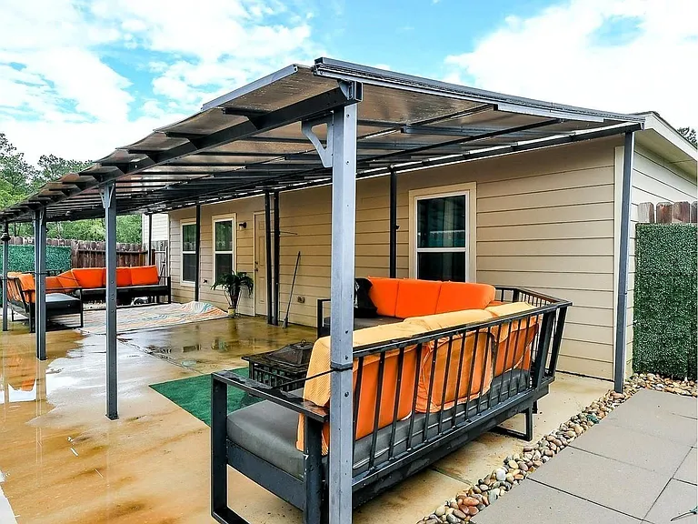 10131 Cerritos Dr — Photo 14