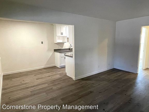 3rd image of 2497 Anna Dr APT 5