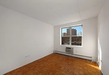 Rented by Manhattan Skyline