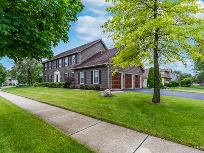 1854 Jahns Dr, Wheaton, IL, 60189