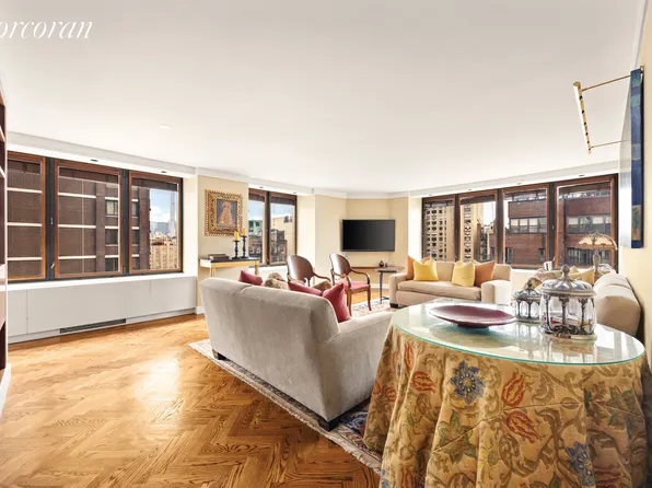 45 East 80th Street image 12 of 12