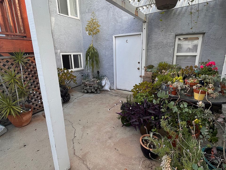 1st image of 1725 Fern St #C