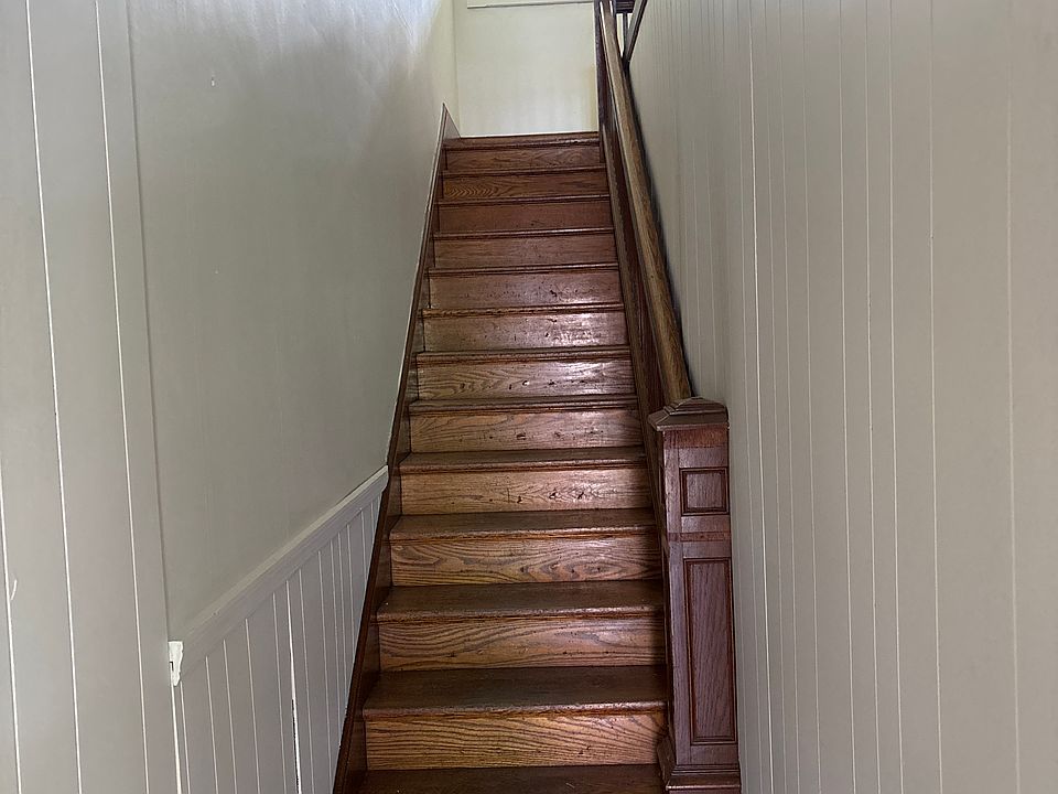 1st image of 328 E Bishop St #2