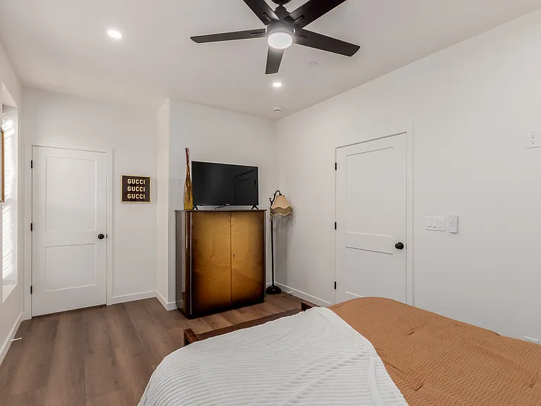 The Boardwalk Apartments at Fountain Park — Photo 11
