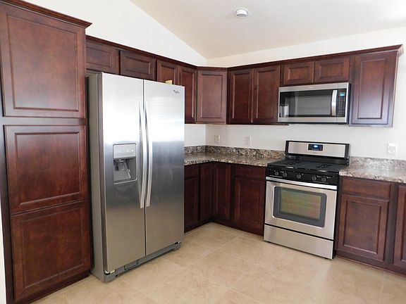 4th image of 5776 Honeysuckle Ave