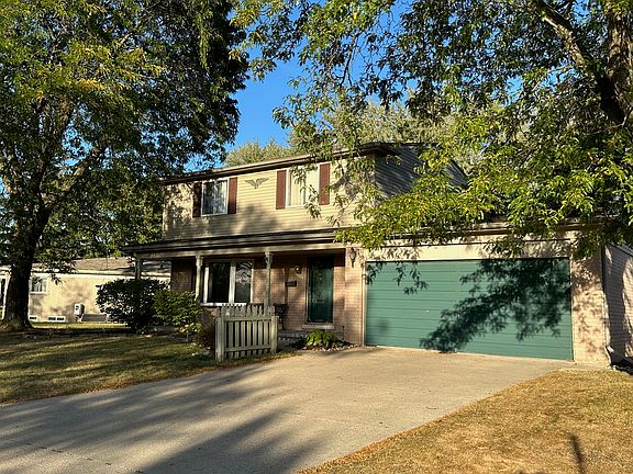 2nd image of 1098 Ashley Dr