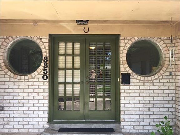3rd image of 3350 Crestdale Dr