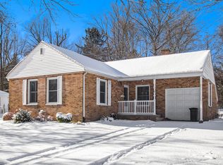 2 Grand Ave, Niles, MI 49120