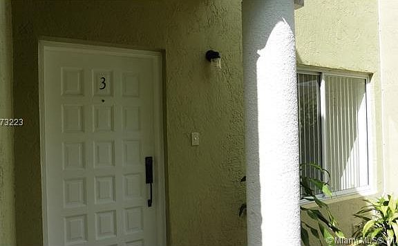 4th image of 2828 Coconut Ave APT 3