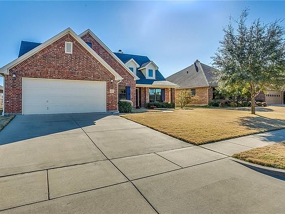 2nd image of 1031 Saint Andrews Dr