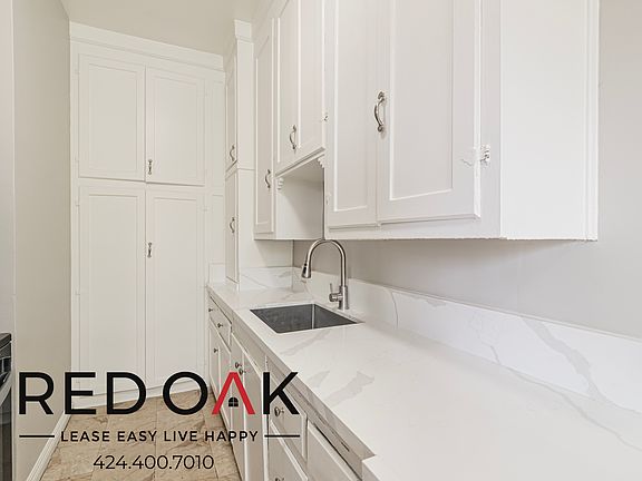 3rd image of 366 N Hayworth Ave APT 206