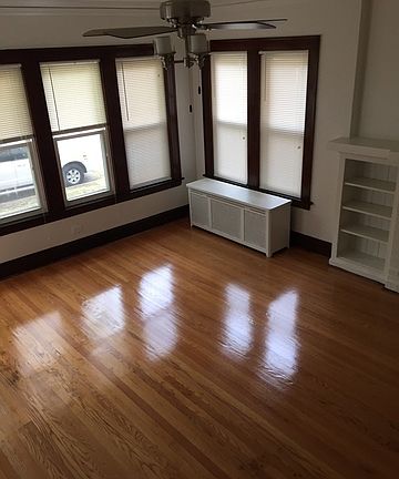 2nd image of 5631 N Kimball Ave
