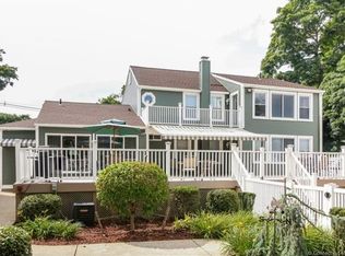 12 Leigus Rd, Wallingford, CT 06492
