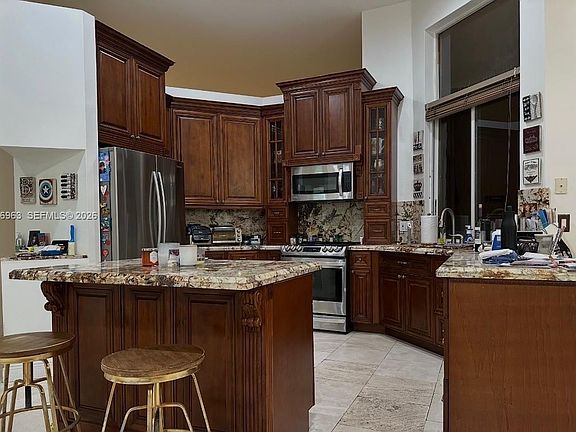2nd image of 966 Spoonbill Cir
