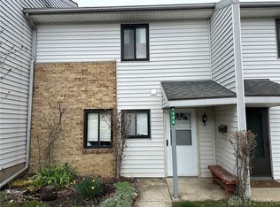 6496 Quintessa Ct, Dayton, OH 45449