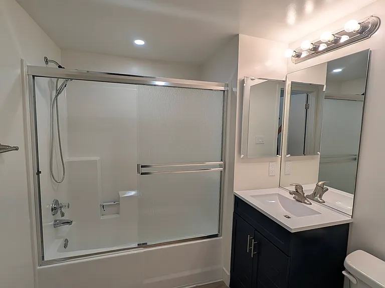 1661 W 158th St #103 — Photo 9