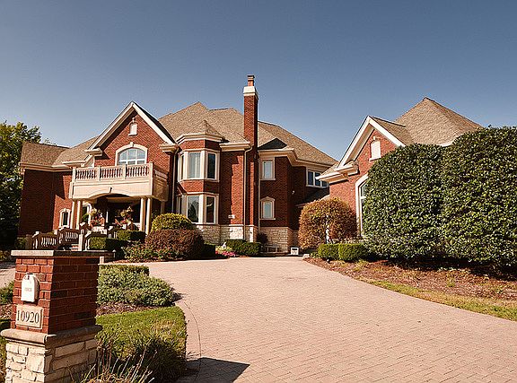 2nd image of 10920 Green Manor Dr