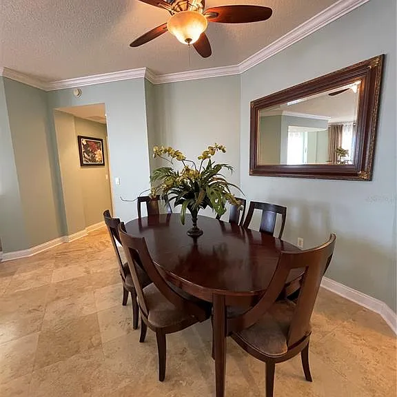 521 Mandalay Ave #309 — Photo 7