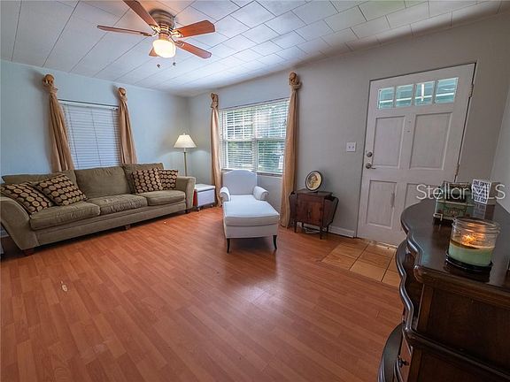 4th image of 763 Baffie Ave