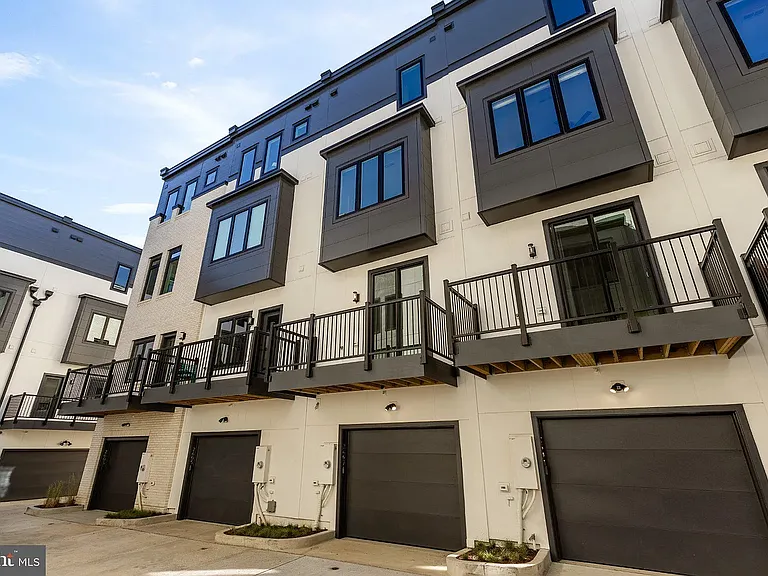 23 Lower Service Ct NW — Photo 17