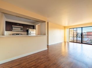 Hilltop Flats, Seattle, WA 98109