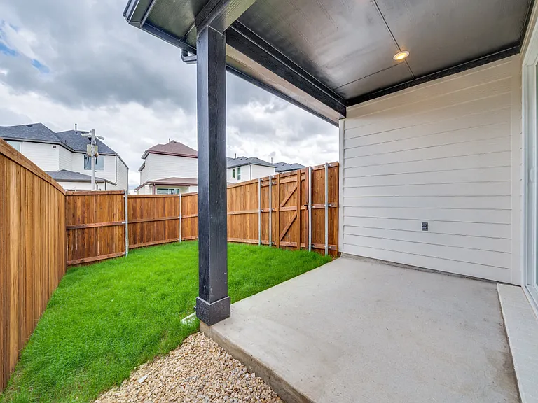 7221 Confetti St — Photo 22