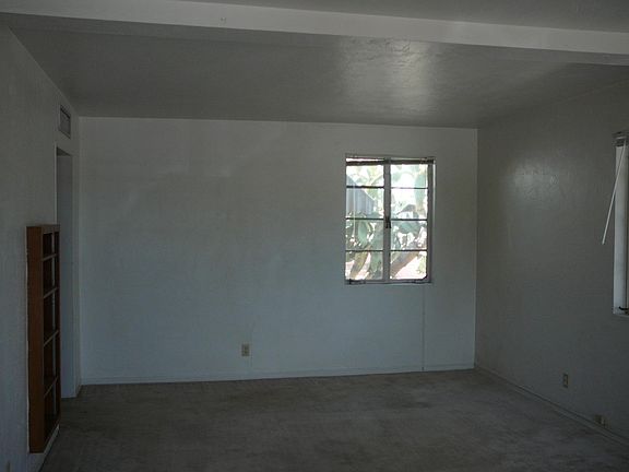 5th image of 2844 E 21st St