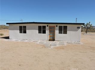57312 Karol Rd, Landers, CA 92285