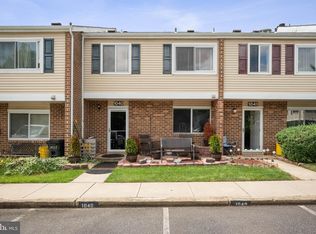 1040 Pendleton Ct, Voorhees, NJ 08043