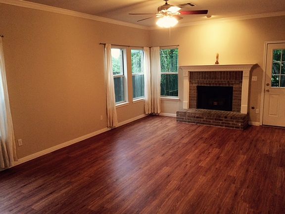 2nd image of 706 Riverlawn Dr