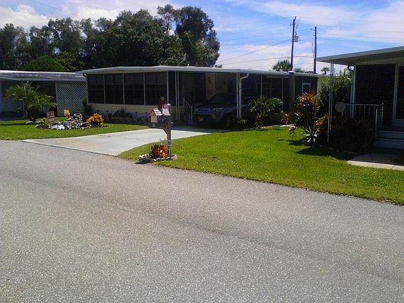 2nd image of 285 Lake Drive