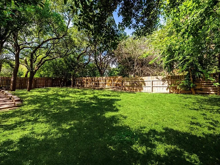16125 Walnut Creek Dr — Photo 18