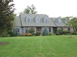 10207 Fox Trce, Zionsville, IN 46077