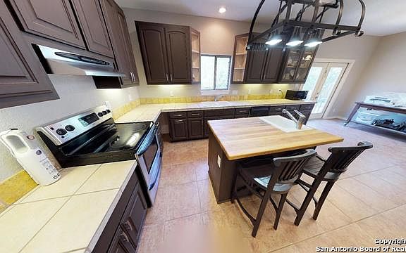 5th image of 6764 Circle Oak Dr