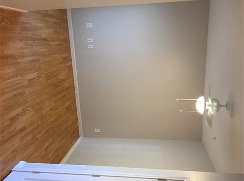 4th image of 2320 Gracy Farms Ln APT 211