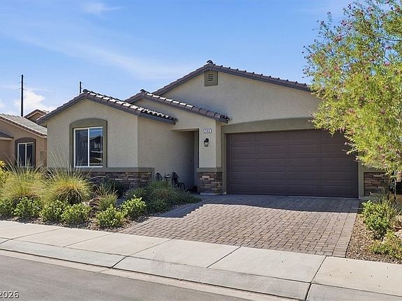 2nd image of 2165 Rio Rancho Pointe Pl