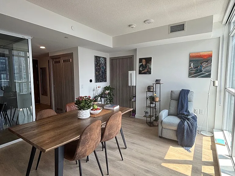 38 Widmer St #4710 — Photo 3
