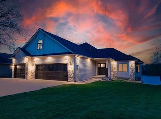 4817 Castle Point, Panora, IA 50216