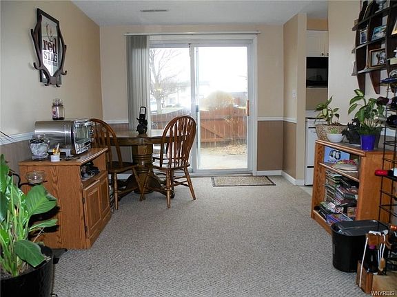 4th image of 20 Parkview Ct